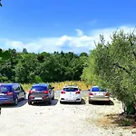 شقة Agrotourismus - Mit Pool By Interhome